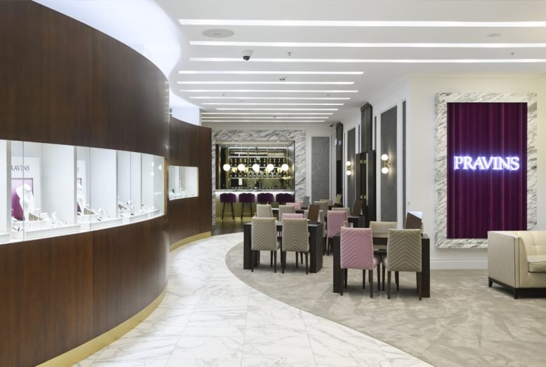 PRAVINS 珠宝店由 Lisa Moss 设计