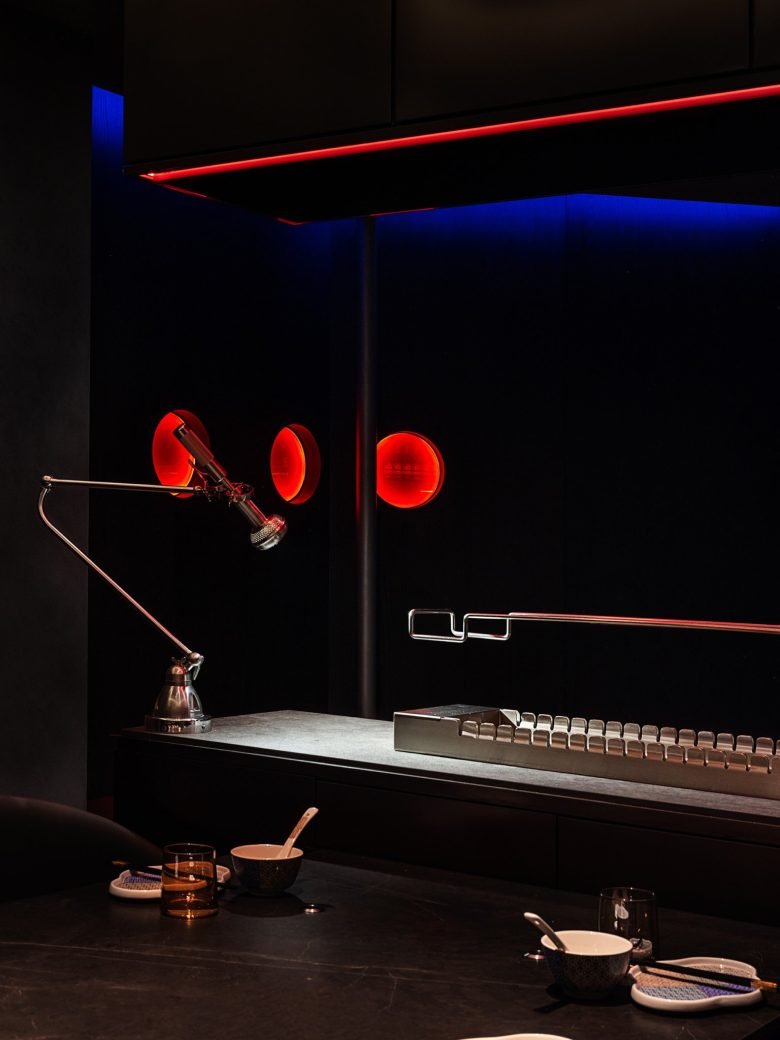 在。X：王烧烤和平里店餐饮空间策略设计