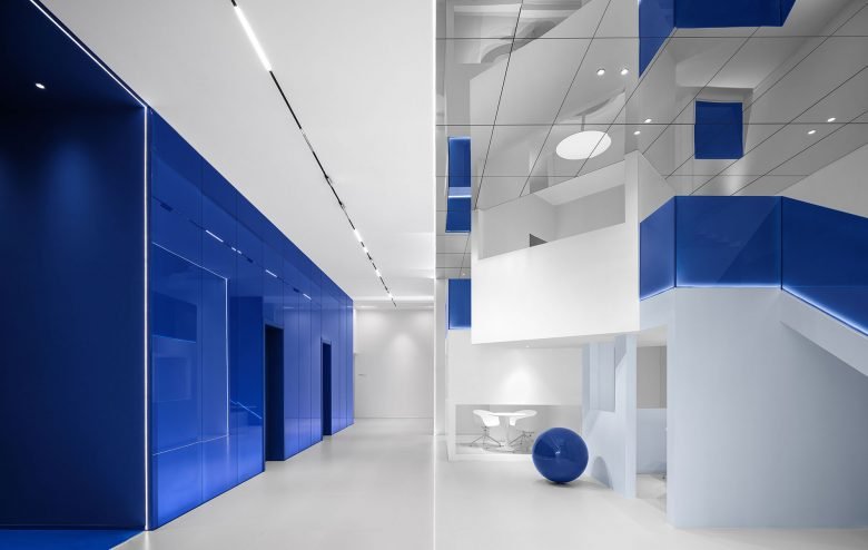 村 FF 杨雪婉 l 爱是色彩 – 木石摄影艺术空间