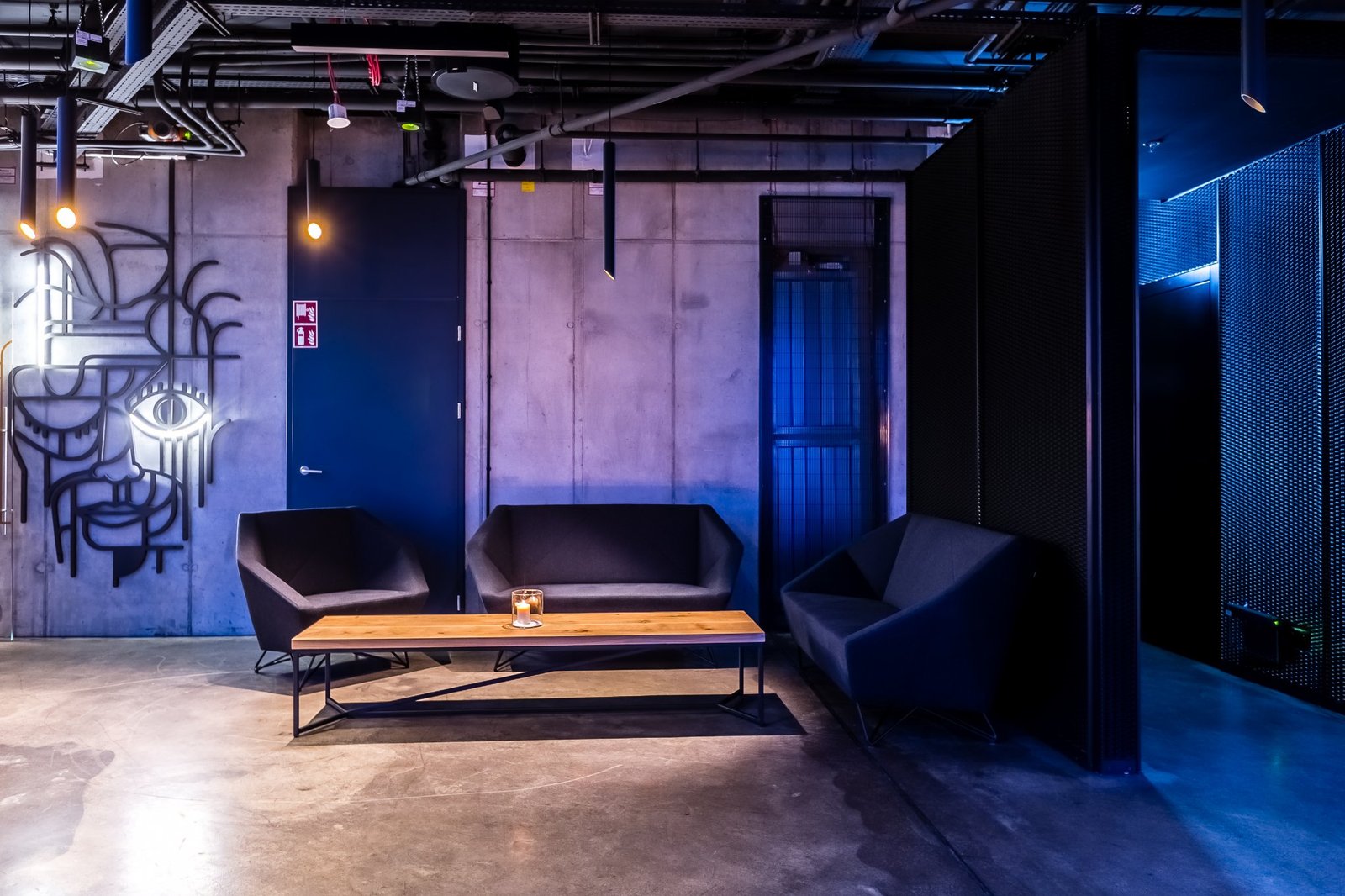 东方建筑师的穆斯酒吧