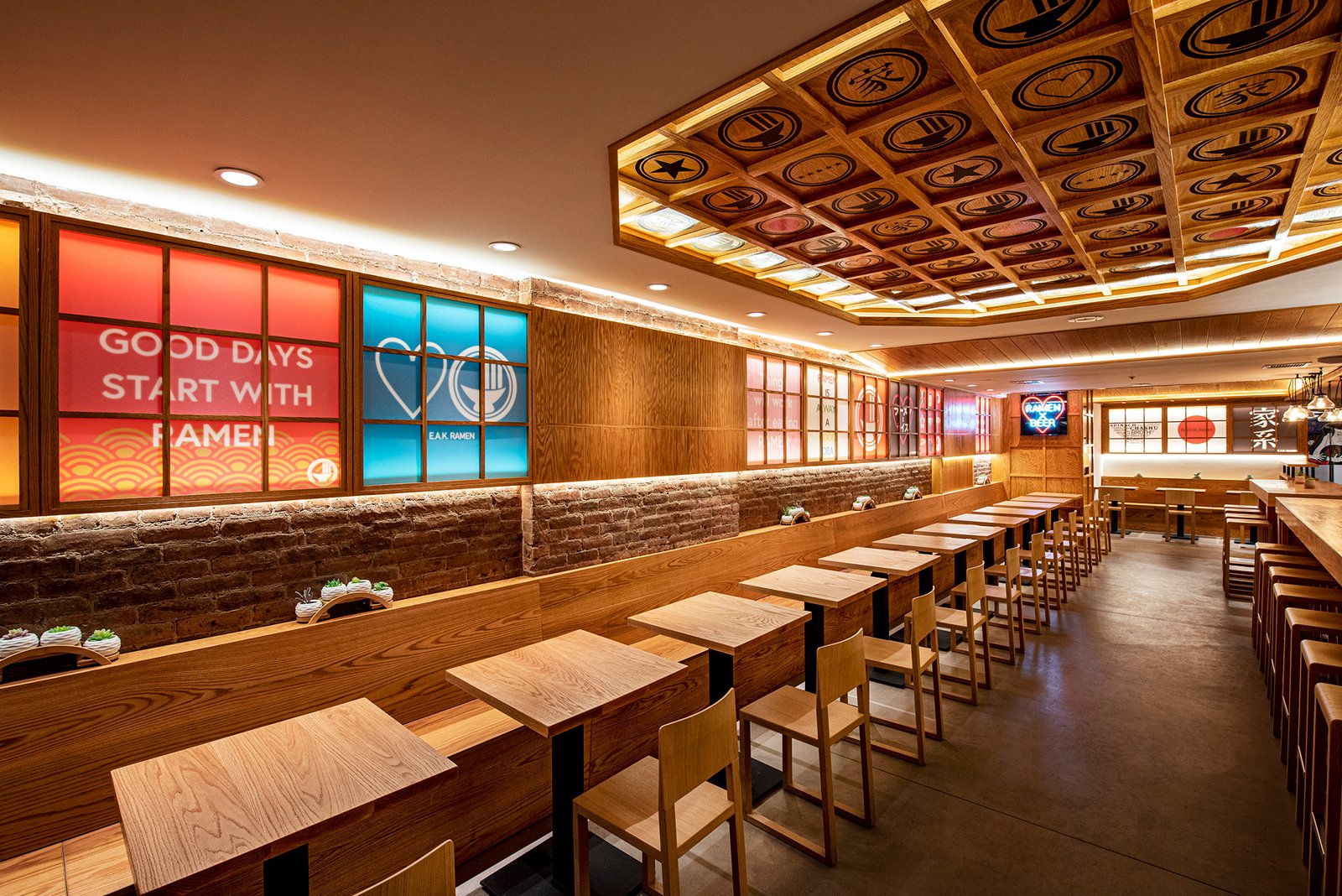 E.A.K 拉面地狱厨房 E.A.K 拉面地狱厨房