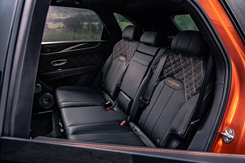 宾利添越首次驾驶:英伦奢华精致的运动风格 宾利添越首次驾驶:英伦奢华精致的运动风格