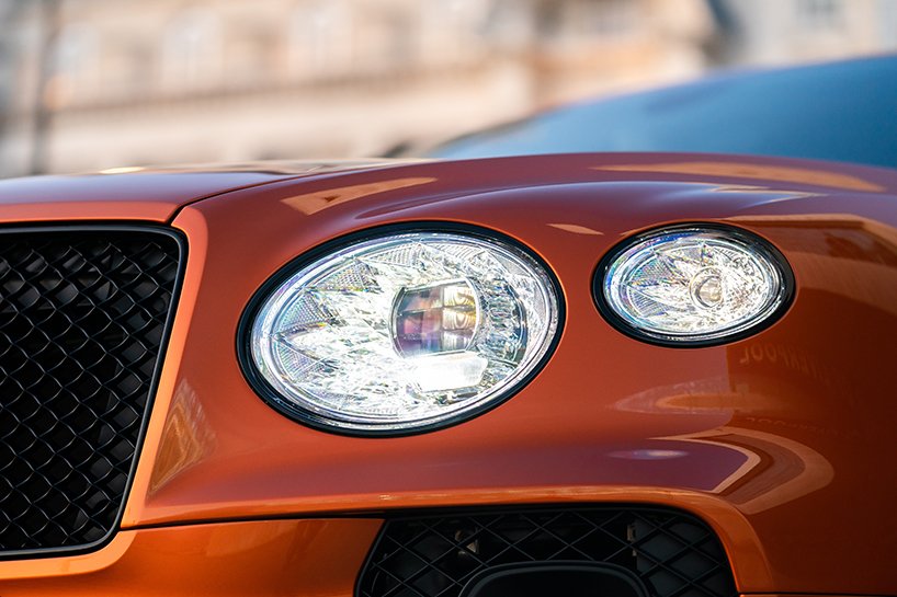 宾利添越首次驾驶:英伦奢华精致的运动风格 宾利添越首次驾驶:英伦奢华精致的运动风格