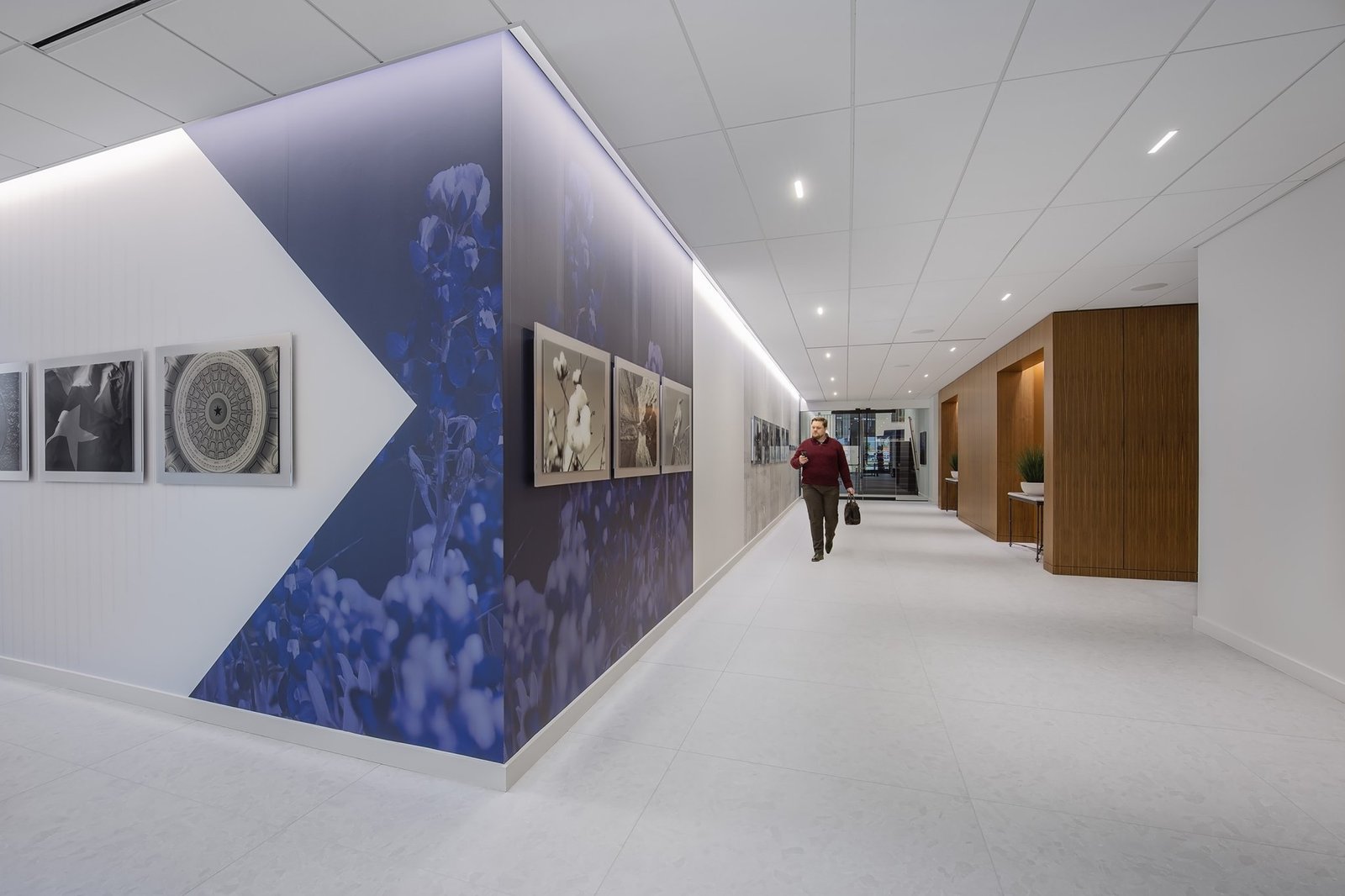 NDBT（北达拉斯银行信托公司）翻新了公司总部和达拉斯银行中心