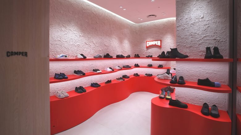 CAMPER PANGYO STORE BY DesignAD4M – 韩国京畿道