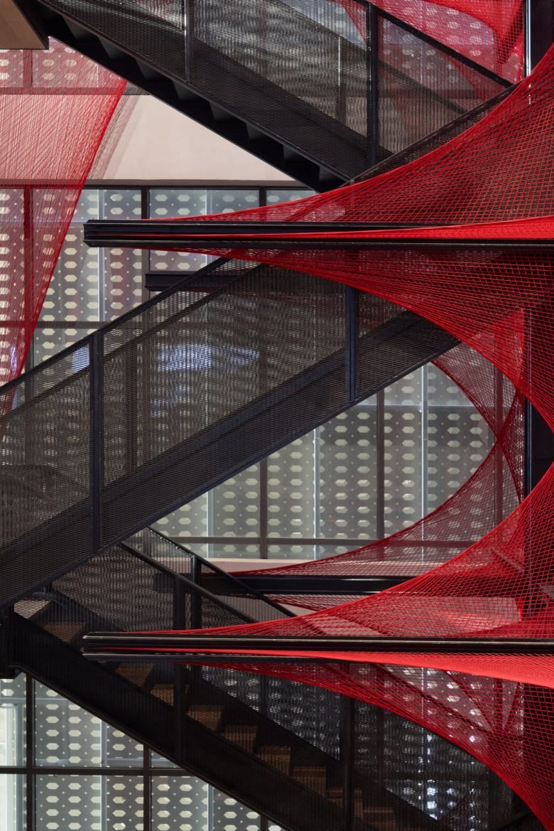 YI+MU 设计事务所：中国土家织锦博物馆的土家之花