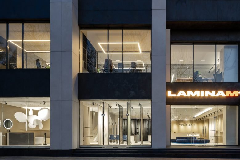 塔什干的 Laminam 陈列室