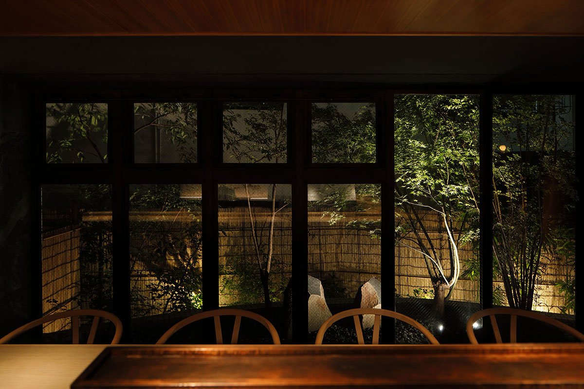 严选食材的烤鸡肉串店 严选食材的烤鸡肉串店