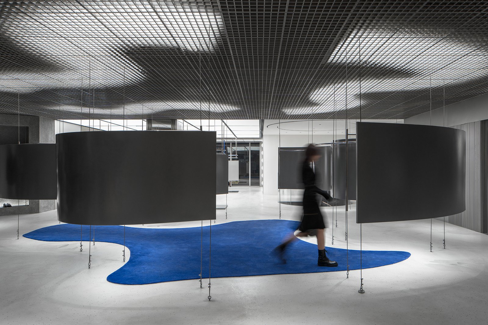 拥抱 x UMA WANG 新概念店