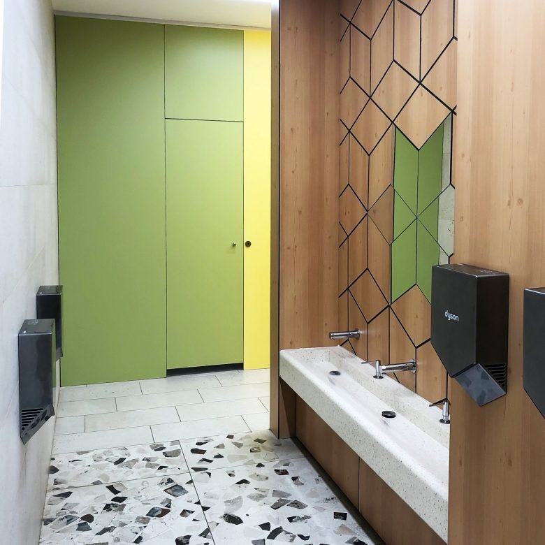 莫斯科 KMarchitects 的普希金诺公园购物中心