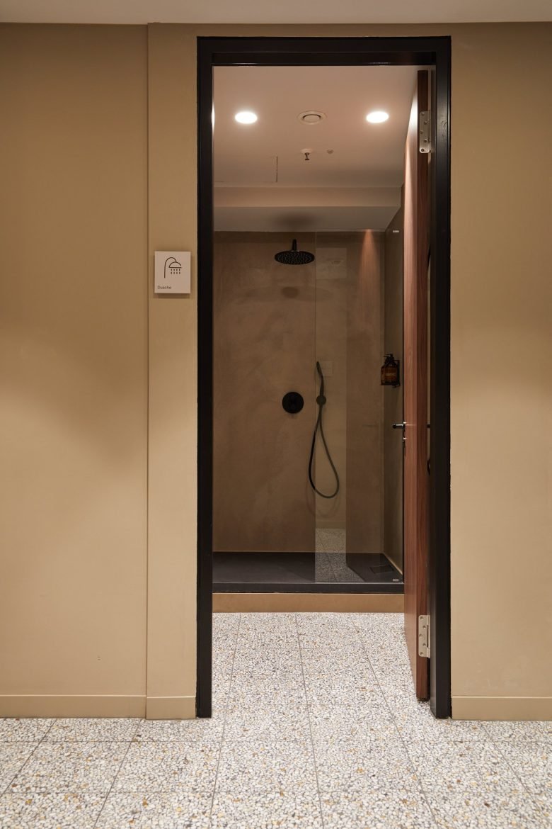 汉堡 Eterno Hub by Ahochdrei – Labor für Gestaltung 汉堡 Eterno Hub by Ahochdrei – Labor für Gestaltung