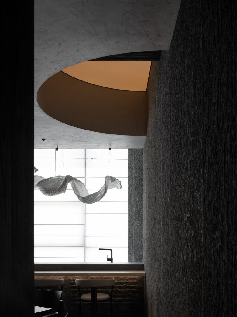 JG PHOENIX 的 SENSE 寿司实验室