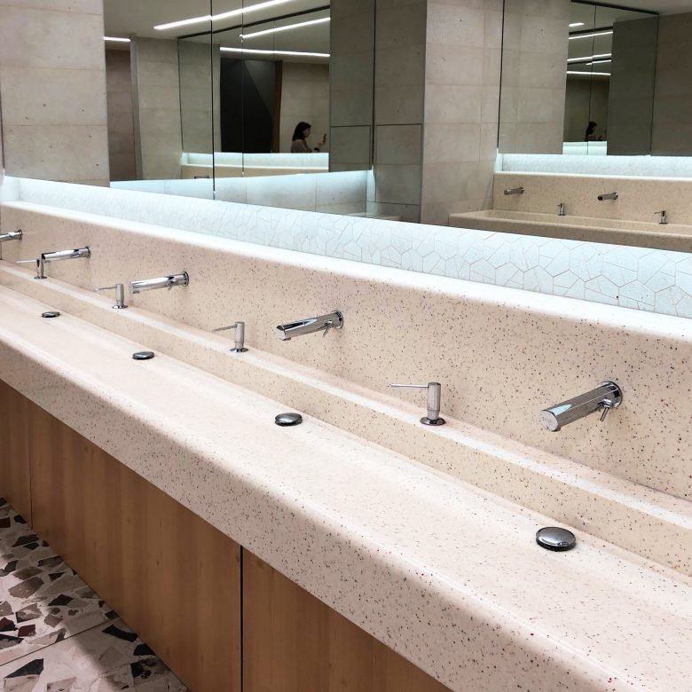 莫斯科 KMarchitects 的普希金诺公园购物中心