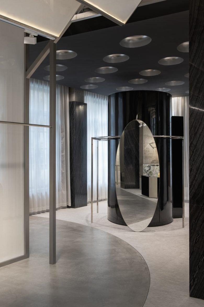 LOOKNOW 武汉旗舰店，室内设计由上海 Sò Studio 设计