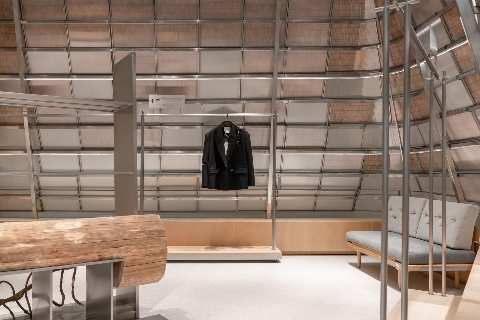 TFD 中国深圳旗舰店 by PMT Partners