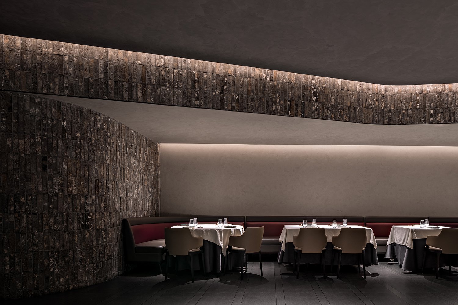 四季民福烤鸭店 ( 外白渡桥店) 四季民福烤鸭店 (外白渡桥店)