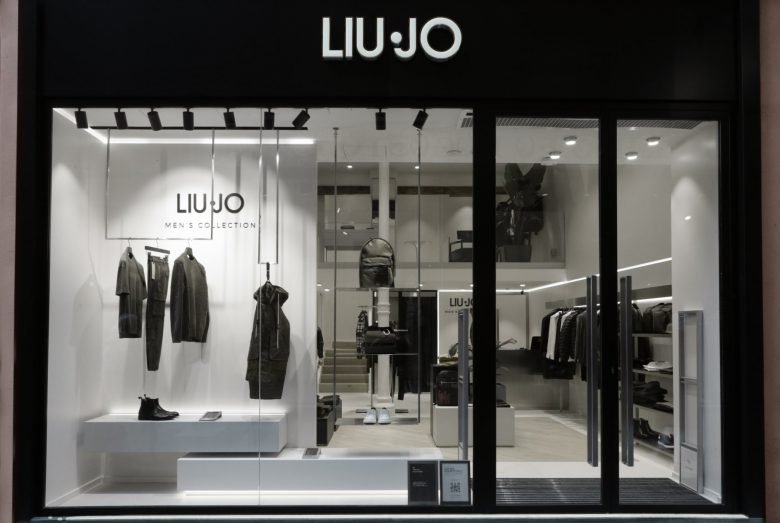 博洛尼亚的 Liu-Jo 男装系列 – 由 Poiesis 设计