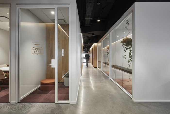 ACDF Architecture 的 2K 办公室