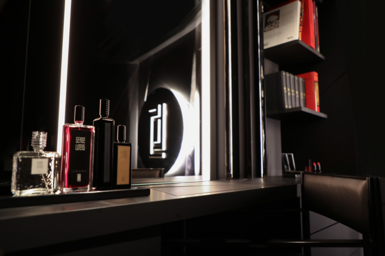 Serge Lutens 首家亚洲概念店，由 centdegrés 设计