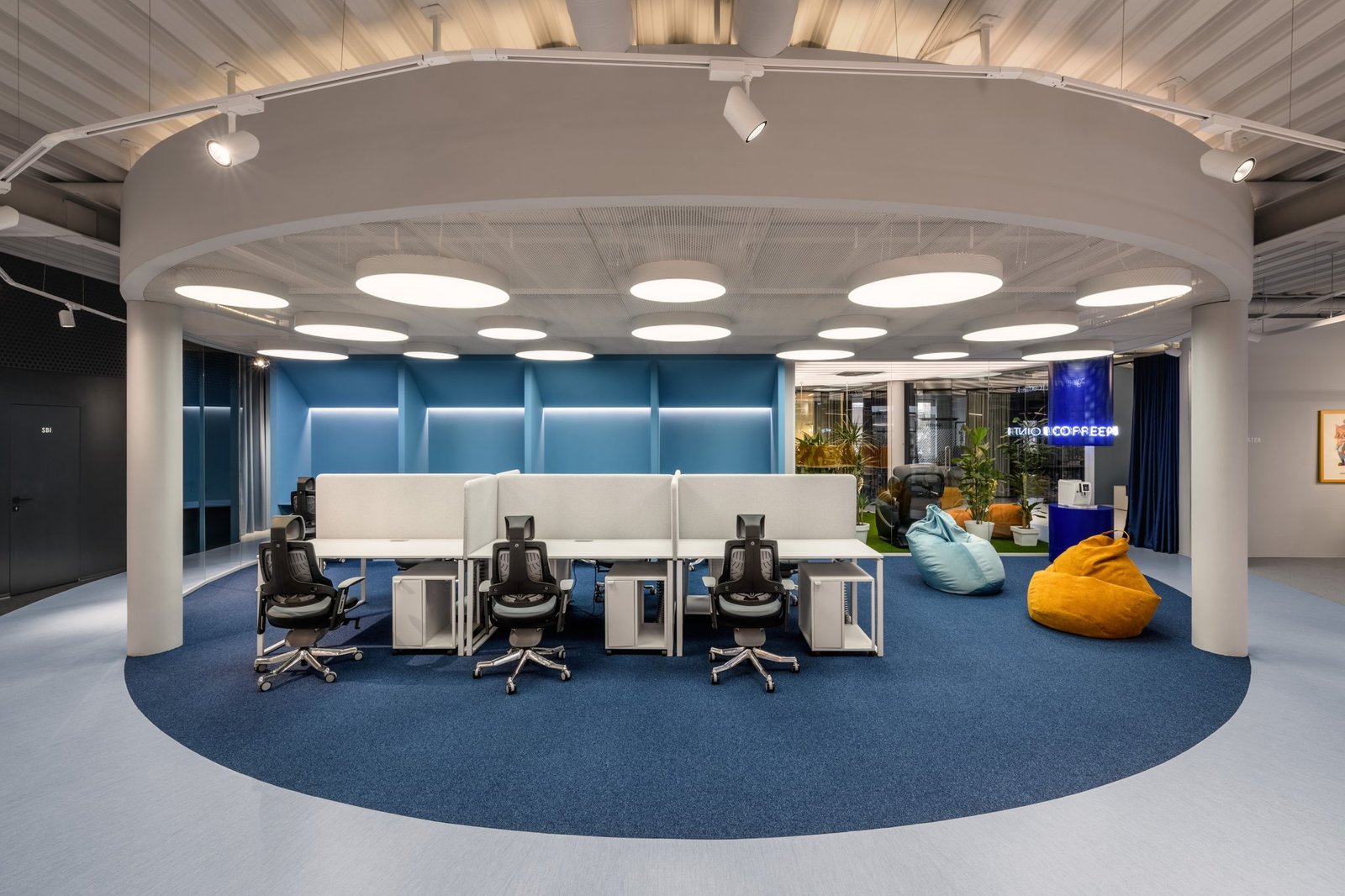 TAK OFFICE 设计的 IONE GAMES 办公室