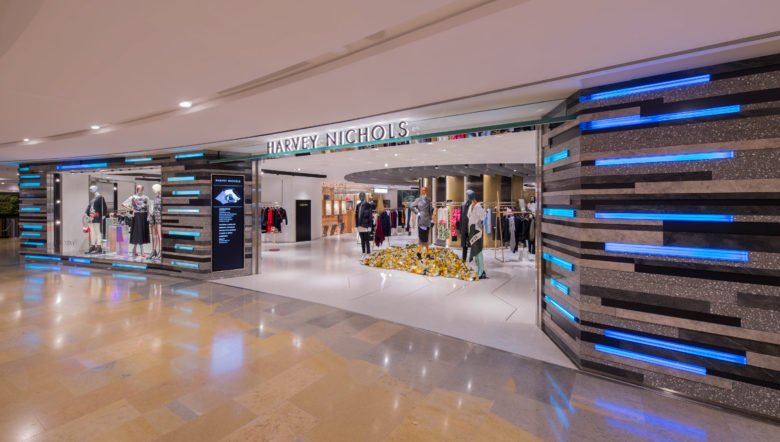 Studio Four IV 推出 Harvey Nichols 香港购物体验