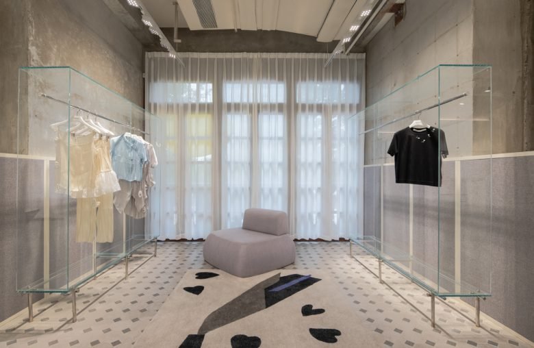 LOOKNOW 武汉旗舰店，室内设计由上海 Sò Studio 设计