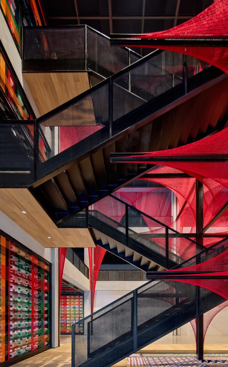 YI+MU 设计事务所：中国土家织锦博物馆的土家之花
