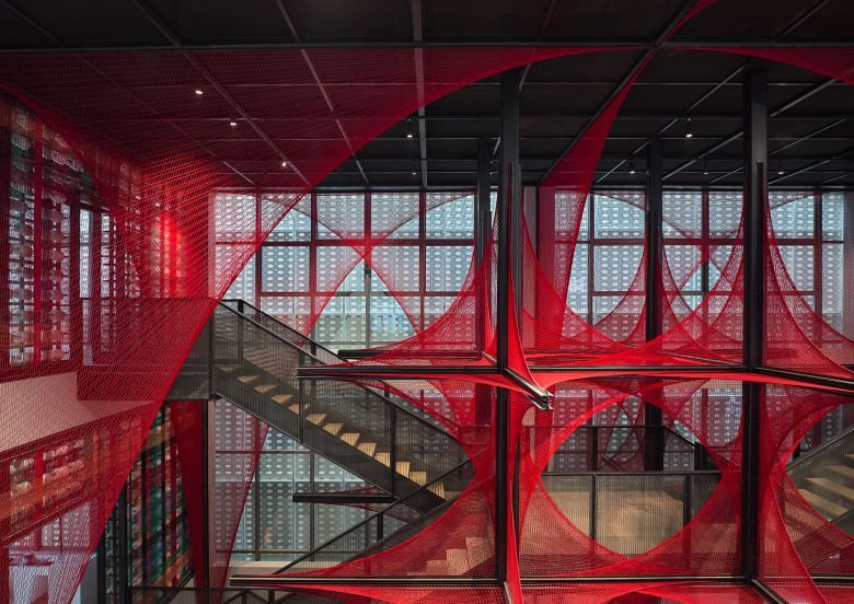 YI+MU 设计事务所：中国土家织锦博物馆的土家之花