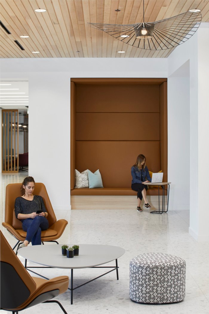 STG 设计的 3M 办公室 STG 设计的 3M 办公室