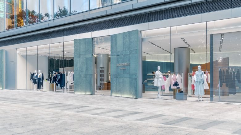 Réel 的 ASSEMBLE：当动态角度遇到“城市碎片”