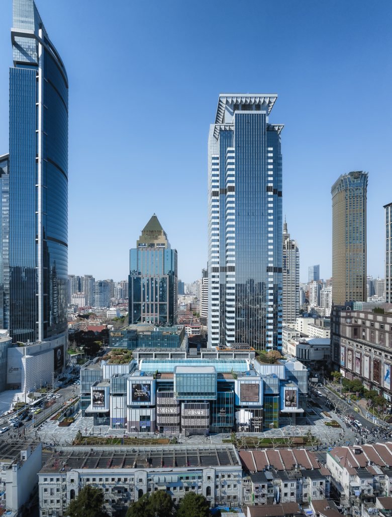 中信广场装修 | 像素中的像素：让历史悠久的商业角焕然一新