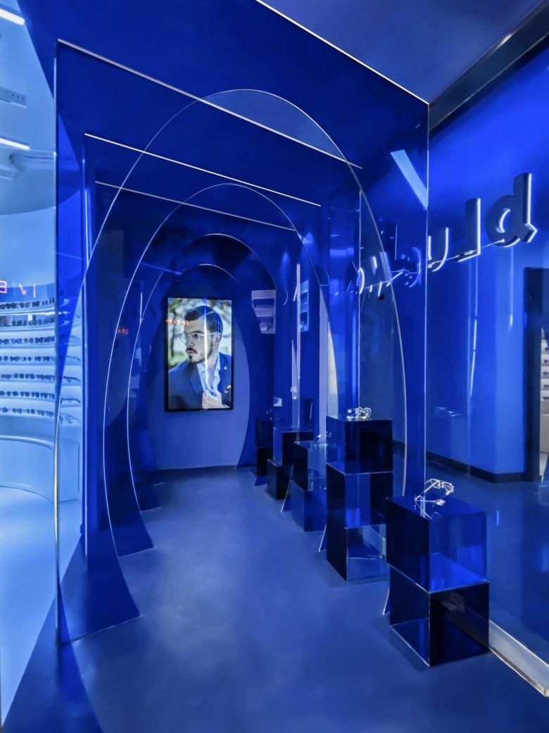 BLUEMO 眼镜 – 空间与精神