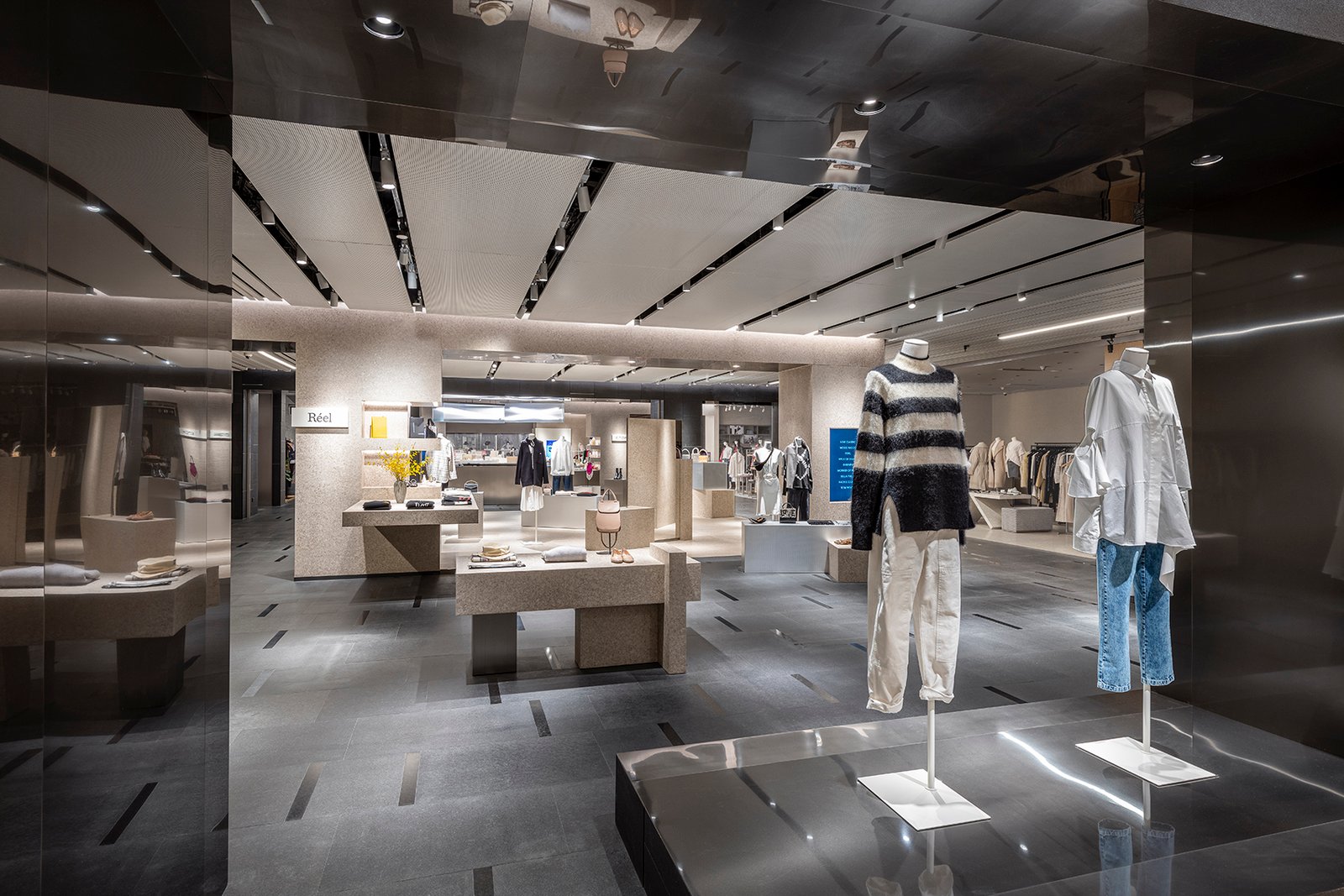 节奏、几何与空间：Réel 当代时尚，上海