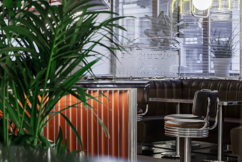 LIBERTY DINER 餐厅 / Sasha Fedorenko 商业室内设计 LIBERTY DINER 餐厅 / Sasha Fedorenko 商业室内设计