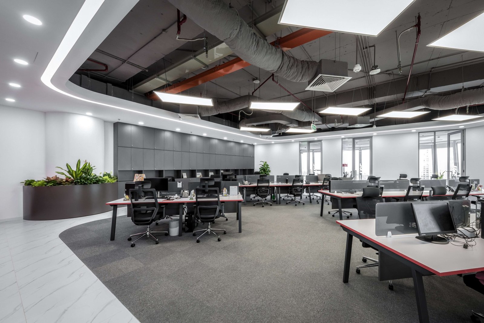 Vacons Architects 设计的 J&T 国际办公室