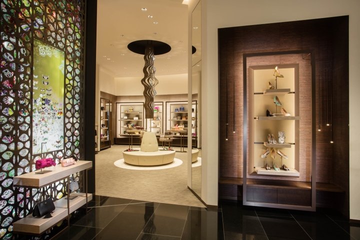 Dobas AG 的 51East 精品店，多哈 – 卡塔尔