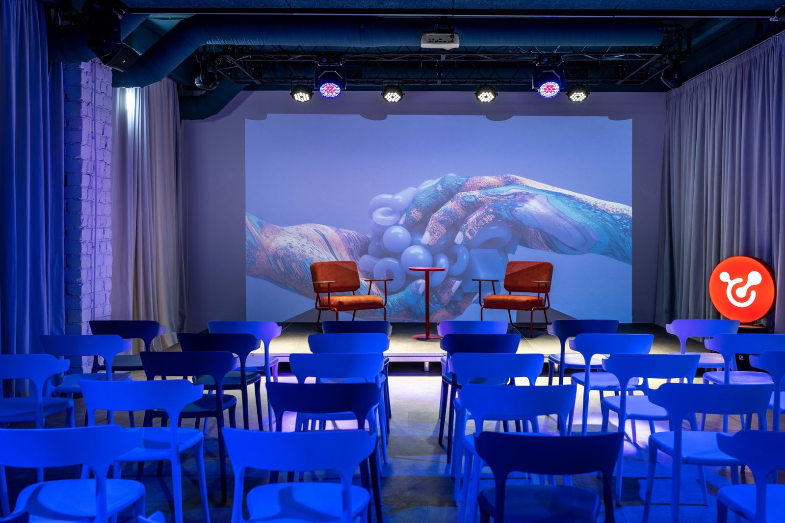 番茄工作中心办公室