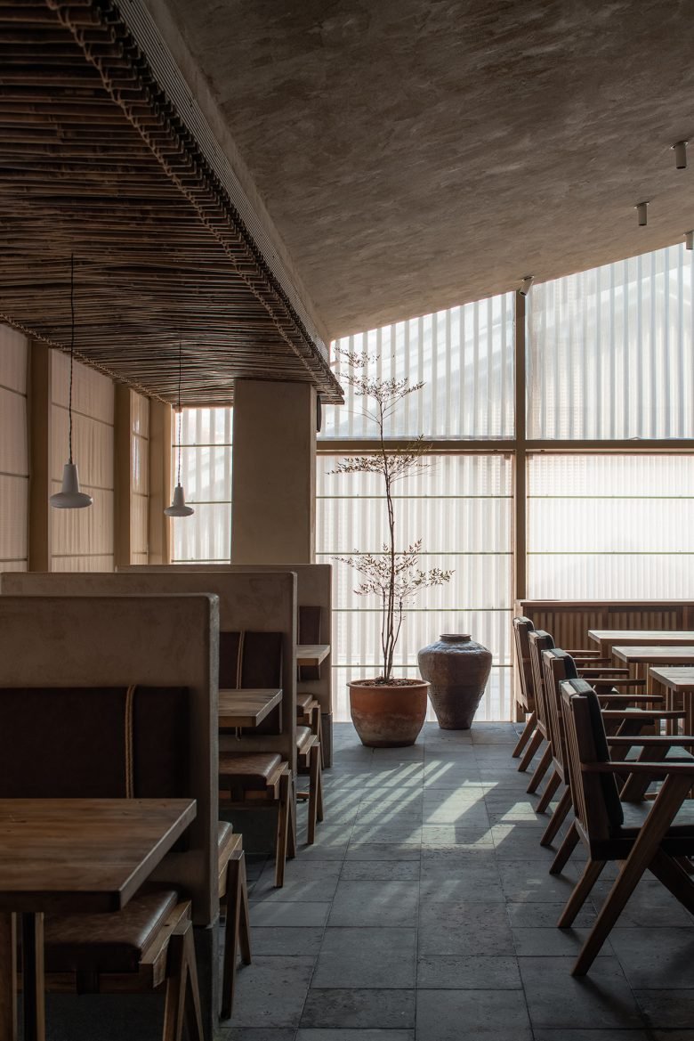 YuanGu Restaurant (Chengdu Taikooli Store) YuanGu Restaurant (Chengdu Taikooli Store)