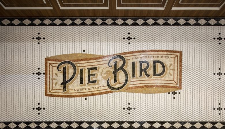 嘉里中心的 Pie Bird by STUDIO DOHO