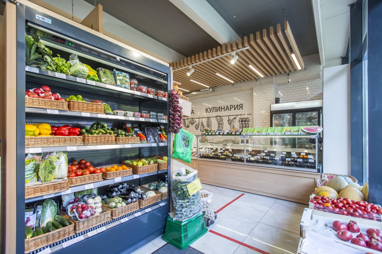 “奥利夫卡”超市