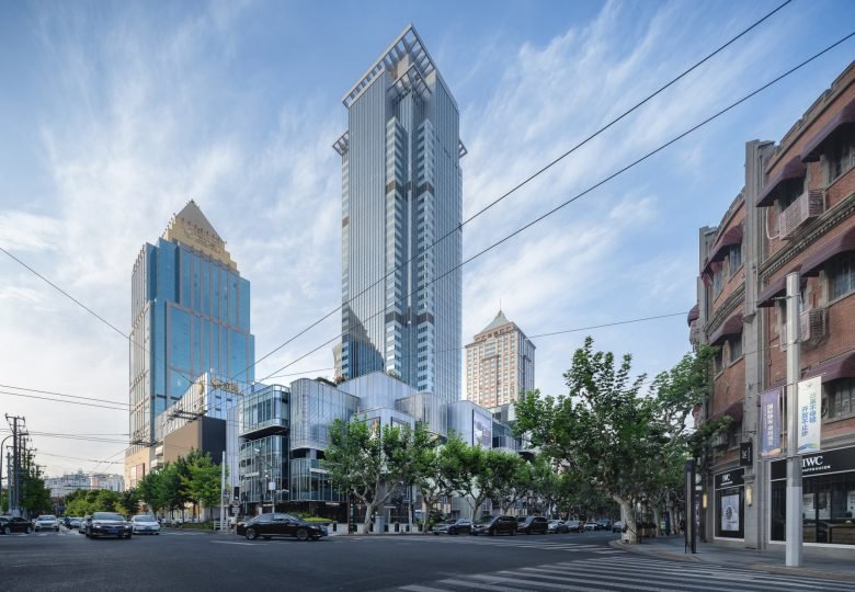 中信广场装修 | 像素中的像素：让历史悠久的商业角焕然一新