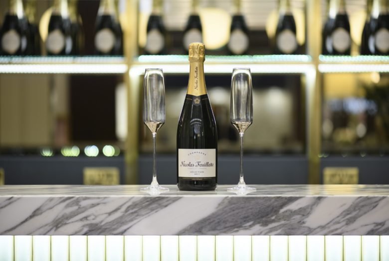 PRAVINS 珠宝店由 Lisa Moss 设计