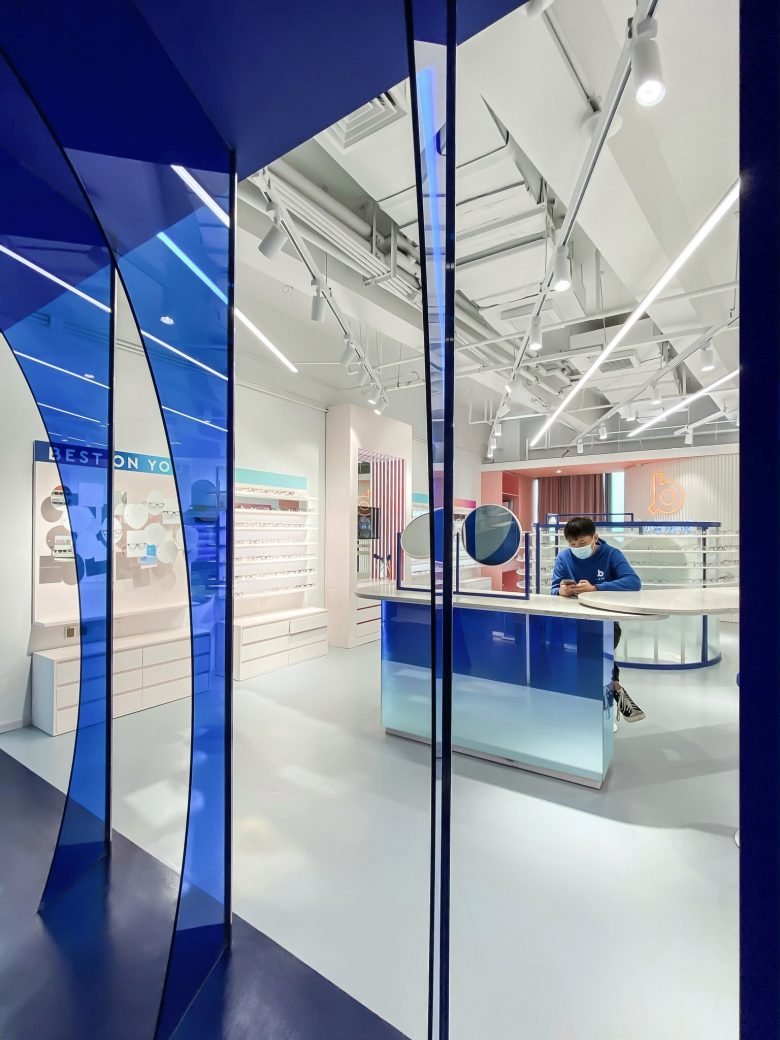 BLUEMO 眼镜 – 空间与精神