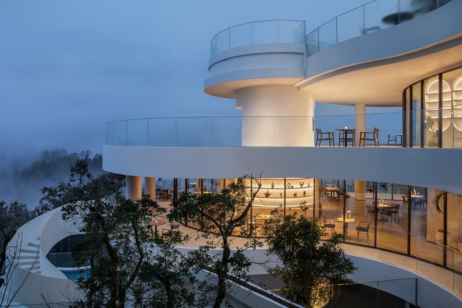 Yue Bo Ban Shan Hotspring Hotel