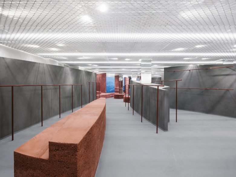 66°北旗舰店 / Gonzalez Haase Architects