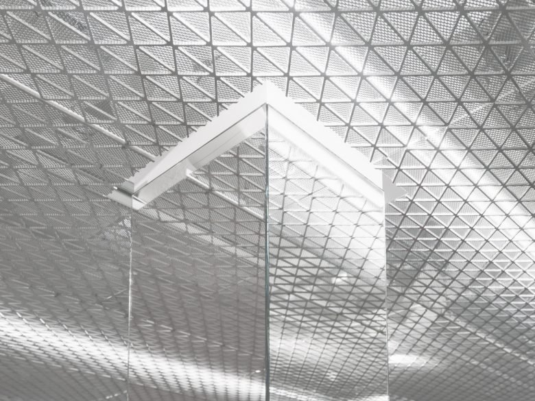 66°北旗舰店 / Gonzalez Haase Architects