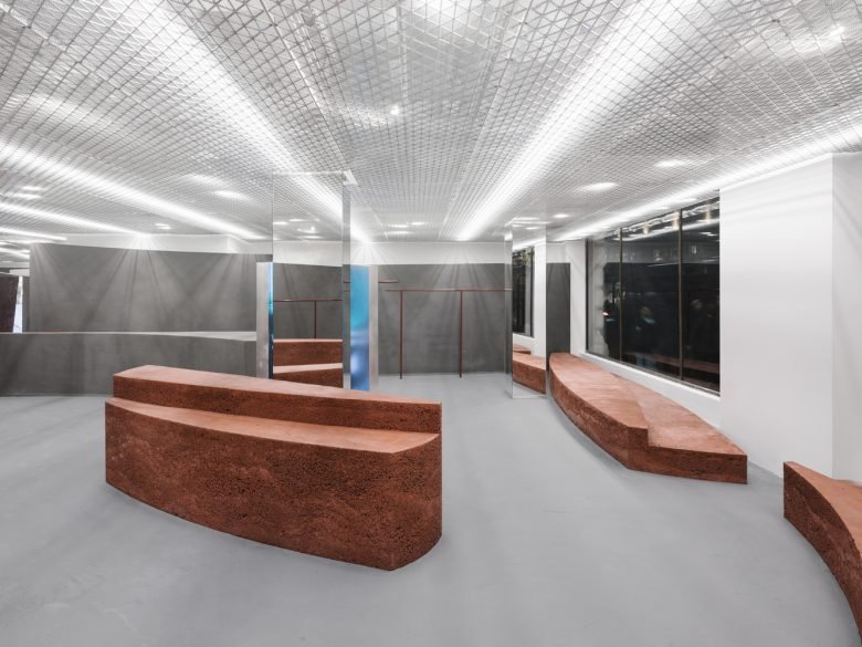 66°北旗舰店 / Gonzalez Haase Architects