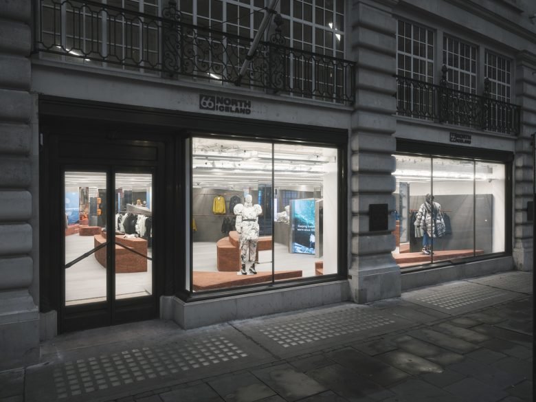 66°北旗舰店 / Gonzalez Haase Architects