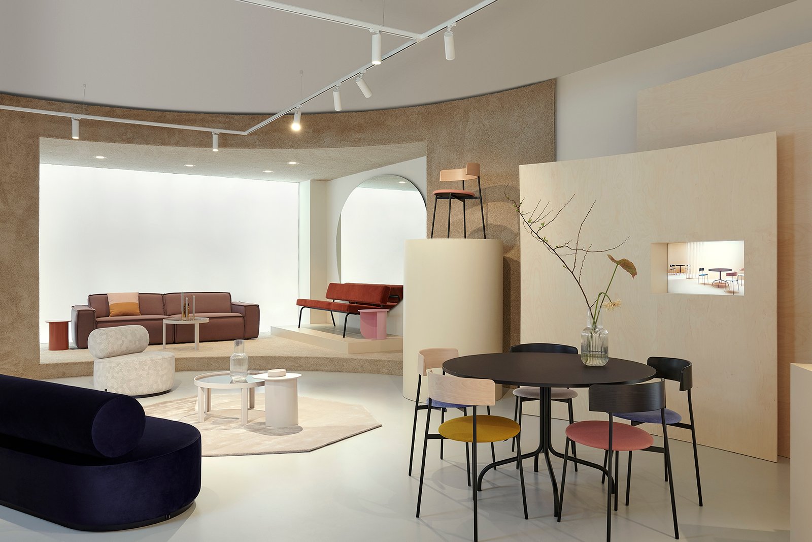 S-P-A-C-E 项目设计阿姆斯特丹节旗舰店 S-P-A-C-E 项目设计阿姆斯特丹节旗舰店