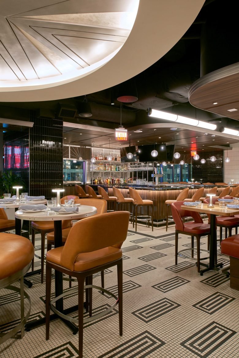 银色晚餐棒球场 银色晚餐棒球场